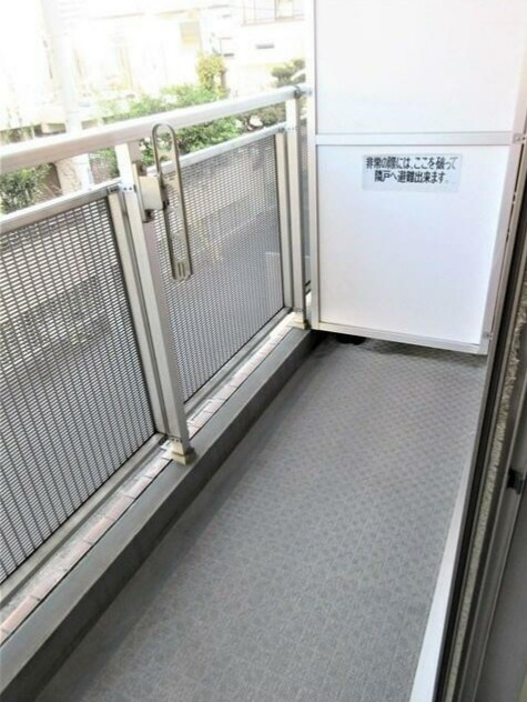 サザンクロス高円寺のバルコニー