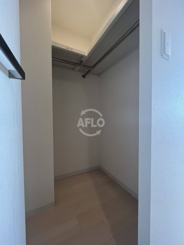 Luxe難波南の収納|Luxe難波南　ウォークインクローゼット