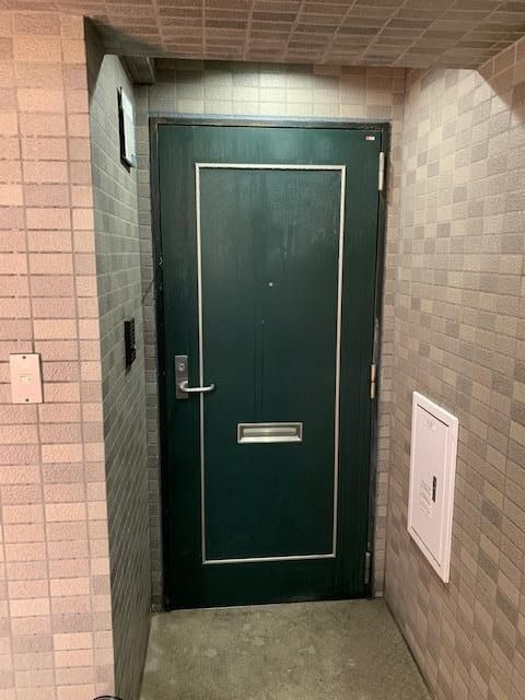 カーサマジカル浅草の玄関