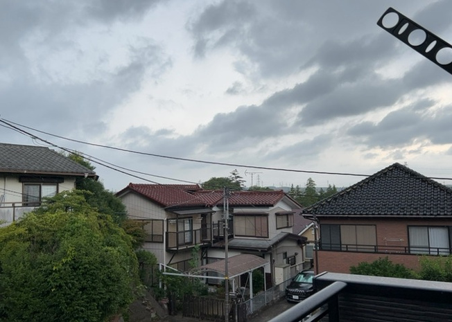 【展望】 | 眺望を気にして物件を探す場合、前面に建物が建っていないか現地で確認しましょう！前面に建物があると景色はもちろん、日当たりや風通しにも影響が出てきます。住んだ時のことを想像しながら現地見学をしましょう。