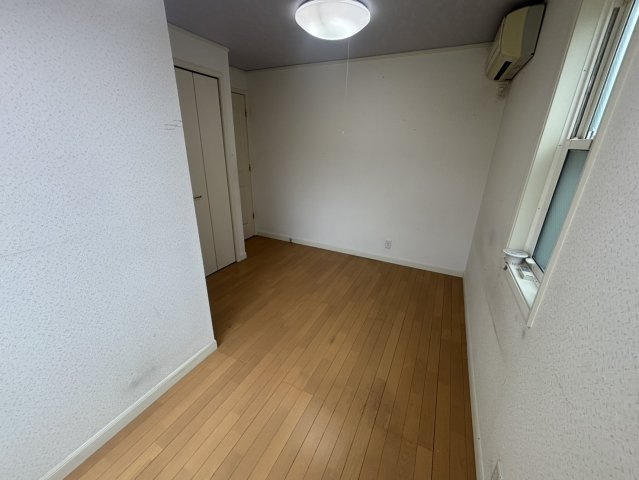 目白2丁目中古戸建の洋室