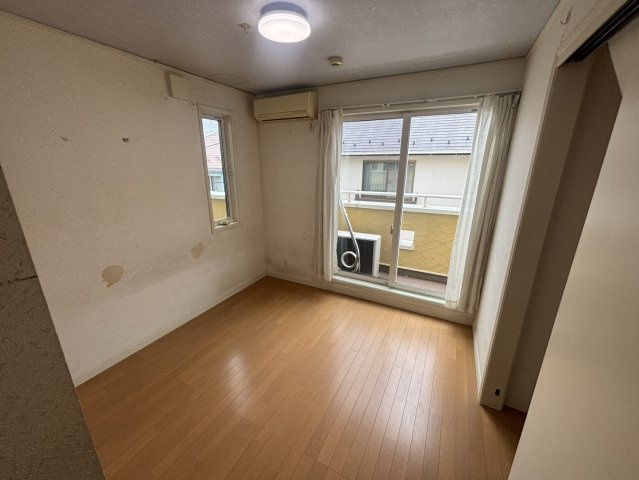 目白2丁目中古戸建の洋室