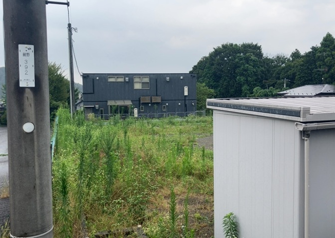 【外観】 | 土地の面積＝住宅面積ではありません。建ぺい率の問題などで、土地のある場所によって住宅を建てられる面積は限られています。高さもしかり、「土地」という言葉の中には、建築条件も含まれると考えておきましょう。