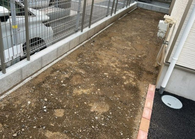 【庭】 | 星が丘新築戸建 | 庭があることでガーデニングや家庭菜園はもちろん、こどもの遊び場やペットを放して遊ぶことができます。また、家の周囲に余裕があるということです。隣地との間があれば、十分な日当たりと、風通しが確保できます。