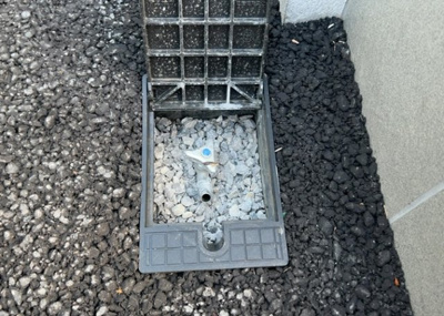 【設備】 | 星が丘新築戸建 | 敷地内には、散水栓や立水栓があります。水道水を直接利用できるため、水を運ぶ手間を省くことが出来ます。大量の水を必要とする洗車作業や清掃などに役立ちます。その他設備とあわせて、現地でご確認ください。