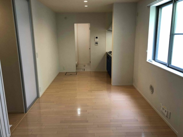 Ｙ+の居間・リビング