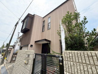 【外観】 |  少林寺町東３丁　中古戸建 | サンプラザ堺少林寺町西店まで徒歩８分！スーパー玉出御陵店まで徒歩９分！日之出屋御陵前店まで徒歩１０分！毎日のお買い物に便利ですね！その日の特売日などでスーパーを選べますね♪