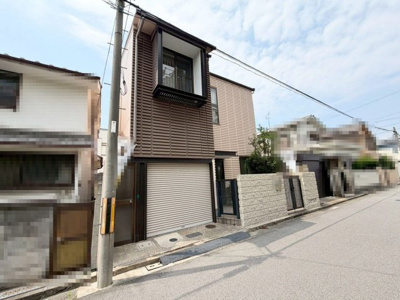 【前面道路含む現地写真】 |  少林寺町東３丁　中古戸建 | 【閑静な住宅地でのびのび子育て】閑静な住宅地で子育て家族にピッタリ！毎日のお散歩も快適な緑に恵まれたエリアです。