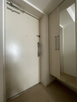 【玄関】 | シティスター練馬 | シンプルで使いやすい玄関です