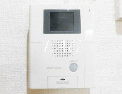 【セキュリティ】 | モント中馬込 | モニター付きインターホンです。