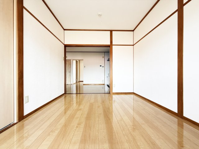 リバーハイツ比島Ⅱの洋室
