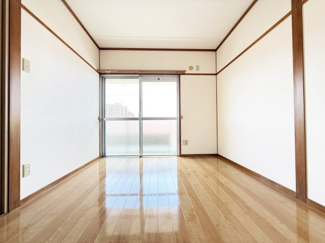 リバーハイツ比島Ⅱの内装