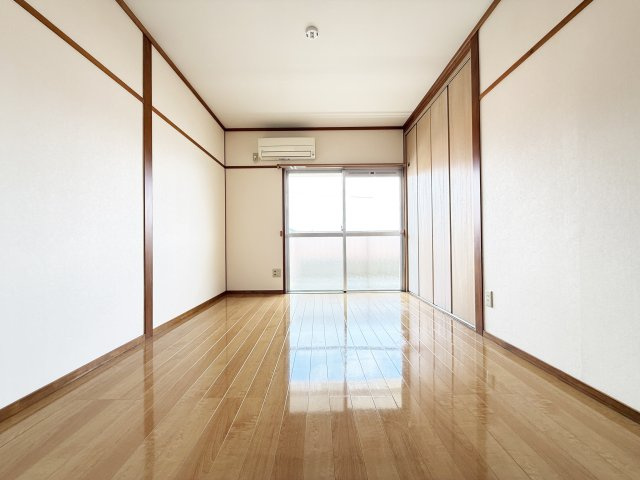 リバーハイツ比島Ⅱの内装