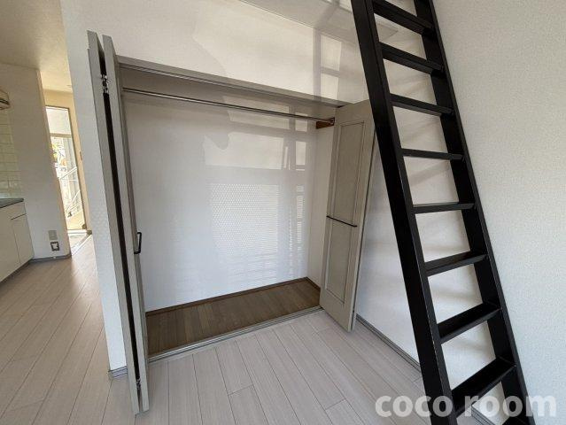 フローラ泉町Ｂの収納