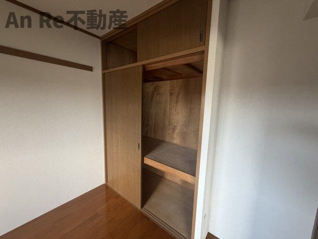 川口市北原台３丁目の賃貸マンションの収納