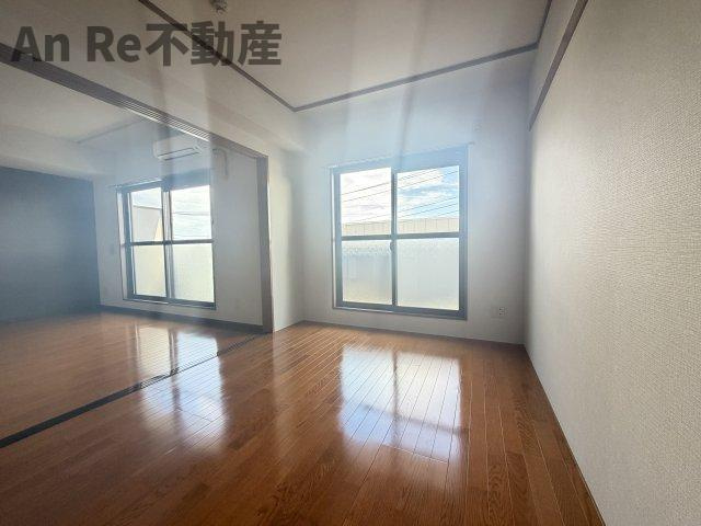 川口市北原台３丁目の賃貸マンションの寝室