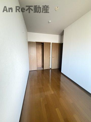 川口市北原台３丁目の賃貸マンションの洋室