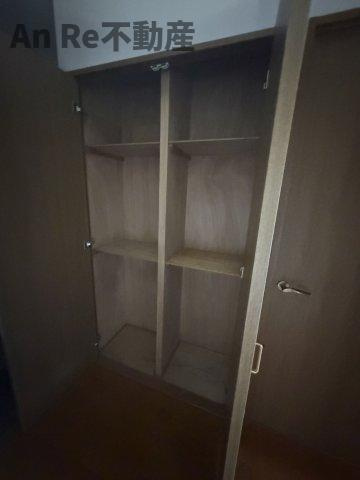 川口市北原台３丁目の賃貸マンションの収納