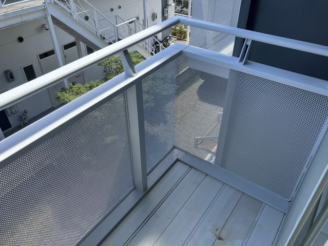 フローラ泉町Ａのバルコニー