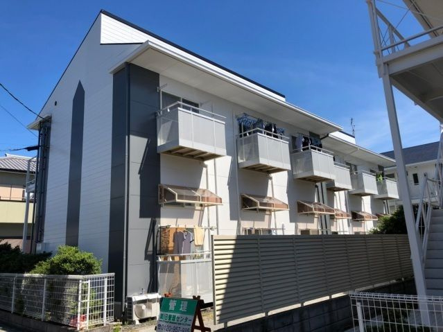 フローラ泉町Ａの外観