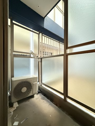 トラストアビコのバルコニー