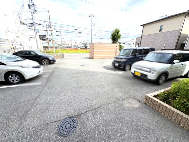 【駐車場】- 