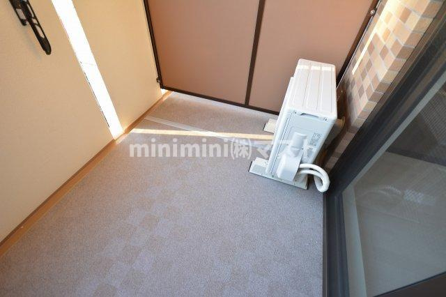 ラグゼ難波南のバルコニー