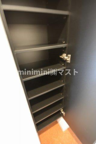 ラグゼ難波南の収納