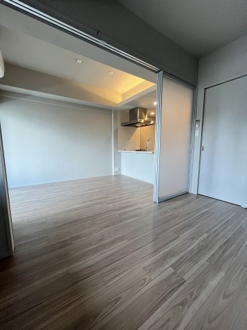 【居間・リビング】S-RESIDENCE福島diverse