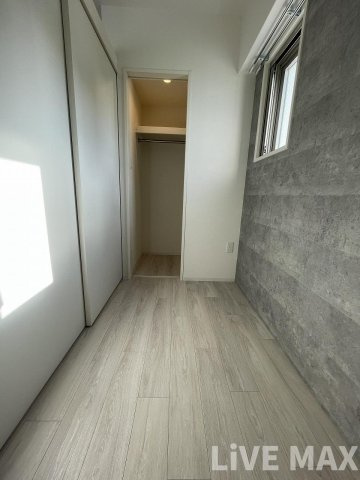 【洋室】セレニテフラン本町 