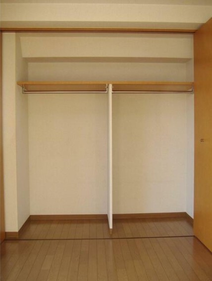 フェニックス荻窪弐番館の収納