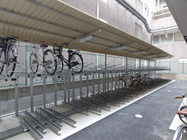 【駐車場】ファーストステージ梅田ＷＥＳＴ