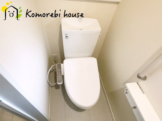 さいたま市北区奈良町42番　新築一戸建て　ハートフルタウン　Jのトイレ|落ち着いたトイレです