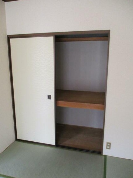 野崎ハウスの収納