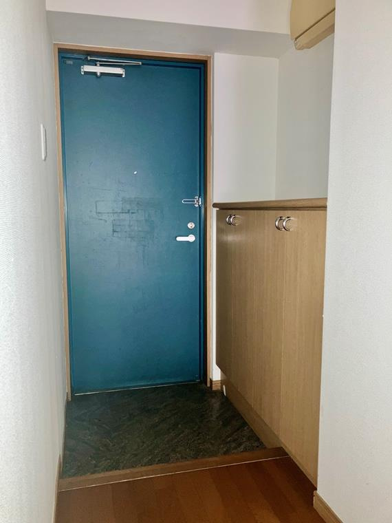 【玄関】