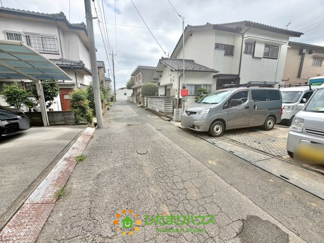 蓮田市緑町14期　新築一戸建て　リガーレの前面道路含む現地写真|2026/08/31　撮影