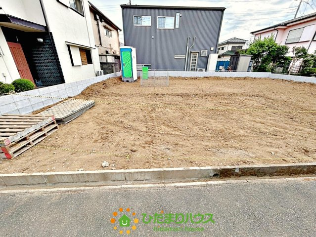 蓮田市緑町14期　新築一戸建て　リガーレの駐車場