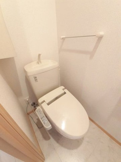 【トイレ】 | アルカンシェル | 落ち着いた色調のトイレです