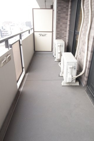 【バルコニー】
