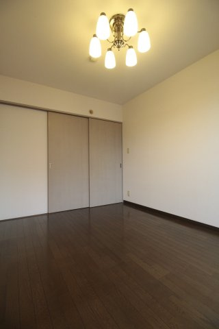 【洋室】