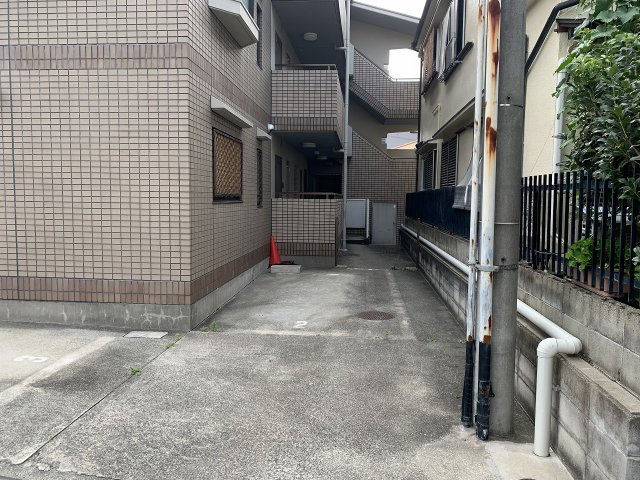 ヤノマンションの駐車場