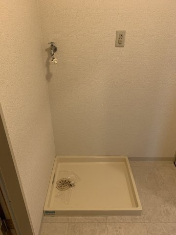 ヤノマンションの洗面所