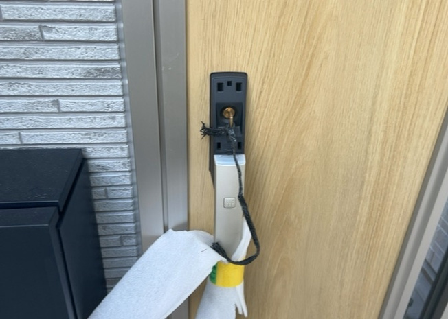 【防犯設備】 | 薬師台新築戸建 | 当然のことではありますが、オートロックやセンサーライト、ホームセキュリティーなどの防犯設備があれば、小さいお子様がいるご家庭も安心ですよね！まず物件購入の際は、防犯設備もチェックするようにしましょう。