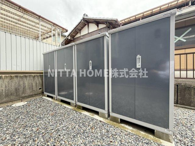丹波篠山市大沢１丁目のアパートのその他共用部分|嬉しい外部物置付きです◇