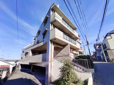 【外観】 | アピタシオン熊野 | 落ち着いた雰囲気の外観です