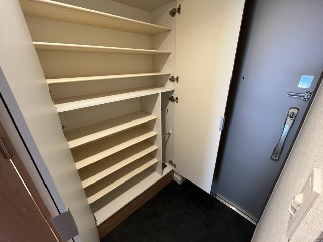 プレサンス庄内ブレイシスの収納