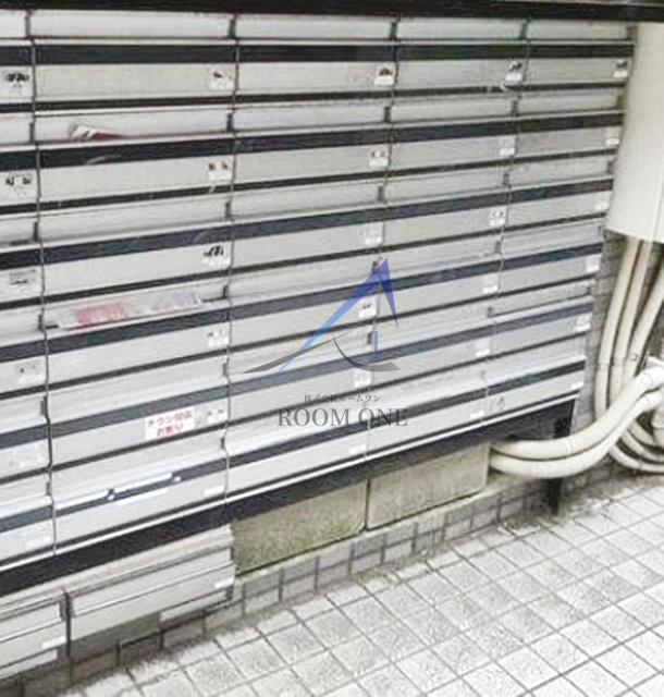 ＡＶＩＯＮのその他共用部分|集合ポストです。