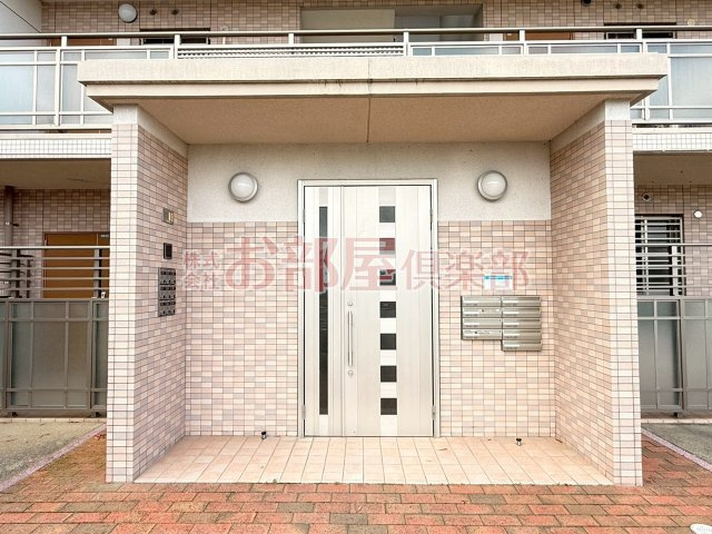 ラフィーネ mu棟のエントランス|清潔なエントランスです
