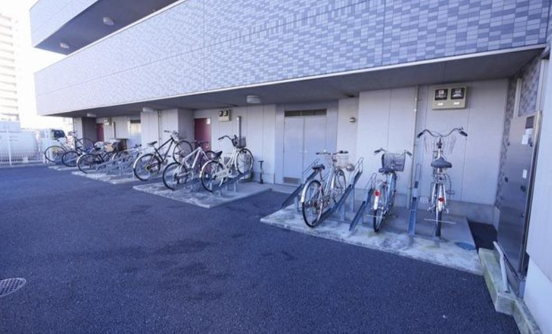 三郷市中央１丁目の賃貸マンションのその他共用部分