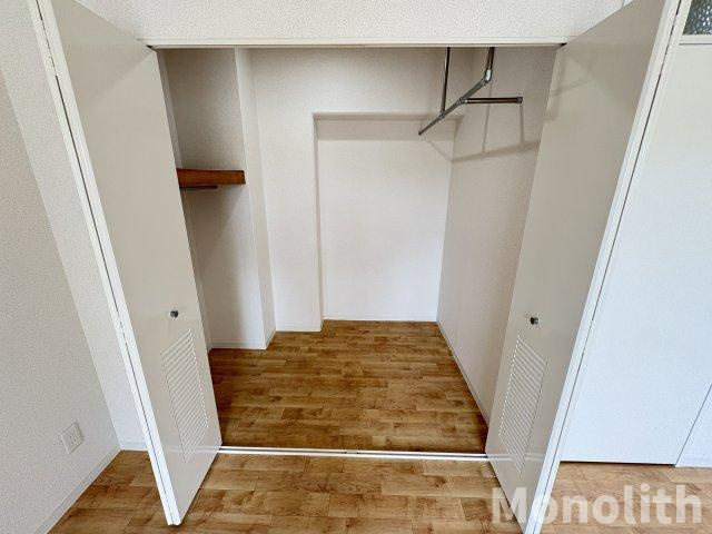 フレール助松101号棟の収納